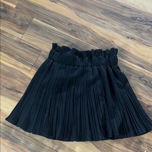 Pleated mini skirt